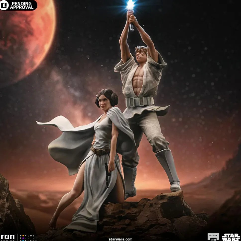 Star Wars Episode IV: A New Hope - Luke & Leia Deluxe 1/10th Scale Statue
