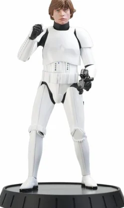 Star Wars Episode IV: A New Hope - Stormtrooper Luke Skywalker 1/6th Scale Statue