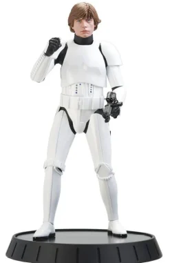 Star Wars Episode IV: A New Hope - Stormtrooper Luke Skywalker 1/6th Scale Statue