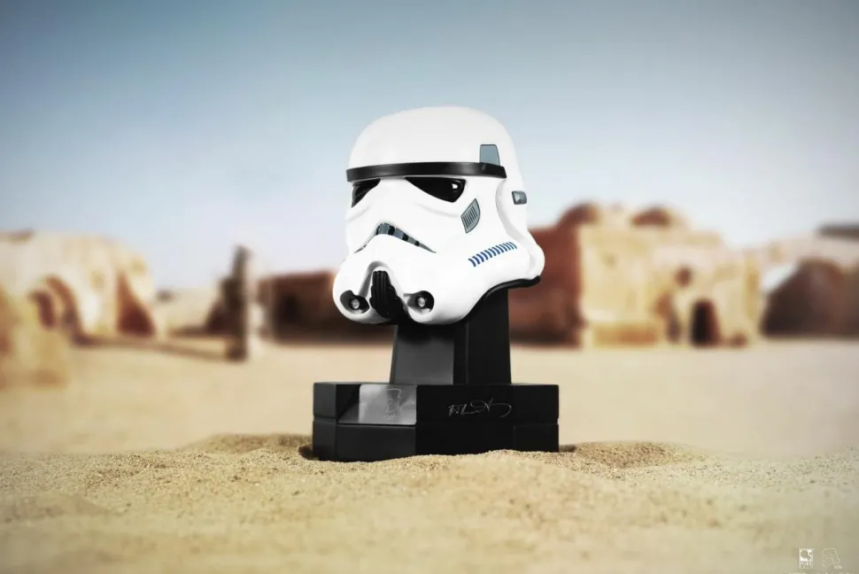 Star Wars Episode IV: A New Hope - Original Stormtrooper 1/3 Scale Helmet