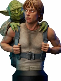 Star Wars Episode V: The Empire Strikes Back - Luke with Yoda 1/6th Scale Bust