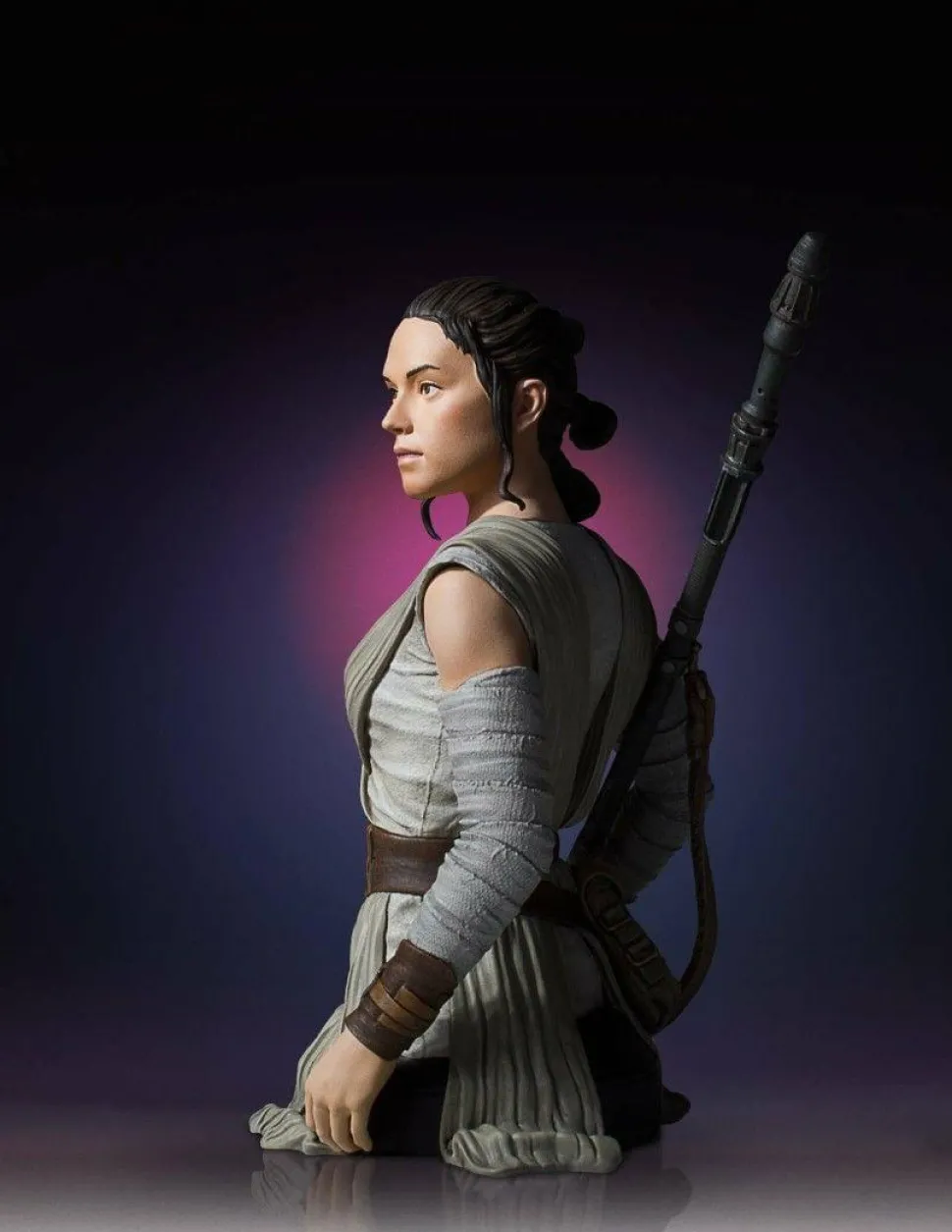 Star Wars Episode VII: The Force Awakens - Rey 6” Mini Bust