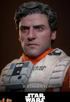 Star Wars Episode VII: The Force Awakens - Poe Dameron 1/6th Scale Hot Toys Action Figure