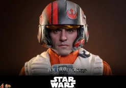 Star Wars Episode VII: The Force Awakens - Poe Dameron 1/6th Scale Hot Toys Action Figure
