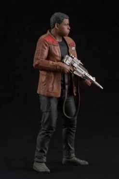 Star Wars Episode VII: The Force Awakens - Rey & Finn ArtFX 1/10th Scale Pre-Painted Model Kit Statue (2-Pack)