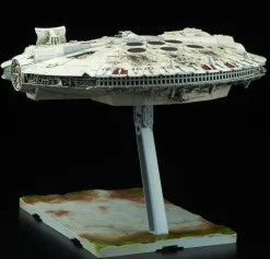 Star Wars Episode VIII: The Last Jedi - Millennium Falcon 1/144 Scale Vehicle Replica Model Kit