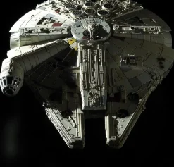 Star Wars Episode VIII: The Last Jedi - Millennium Falcon 1/144 Scale Vehicle Replica Model Kit