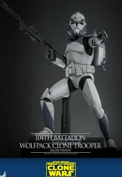 Star Wars: The Clone Wars - 104th Battalion Wolfpack Clone Trooper Deluxe Version 1/6th Scale Hot Toys Action Figure