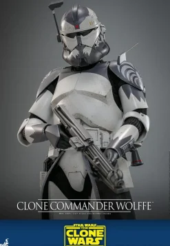 Star Wars: The Clone Wars - Clone Commander Wolffe 1/6th Scale Hot Toys Action Figure