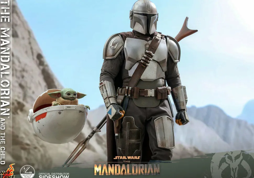 Star Wars: The Mandalorian - The Mandalorian & The Child 1/4 Scale Hot Toys Action Figure 2-Pack (Int Sales Only)