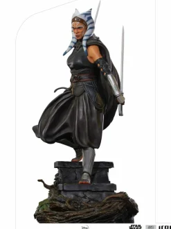 Star Wars: The Mandalorian - Ahsoka Tano 1/4 Scale Legacy Statue