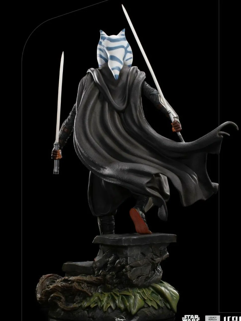 Star Wars: The Mandalorian - Ahsoka Tano 1/4 Scale Legacy Statue