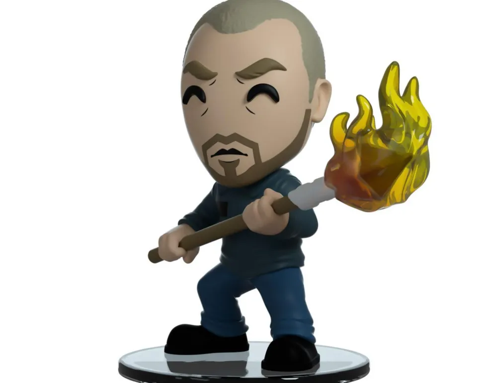 Stranger Things 4 - Hopper 4.5” Vinyl Figure