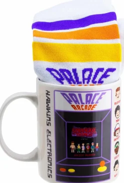 Stranger Things - Palace Arcade Mug & Socks Gift Set