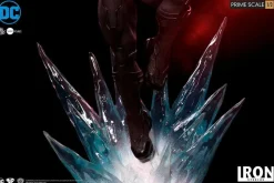 Superman - Black Suit Superman 1/3 Scale Statue by Ivan Reis