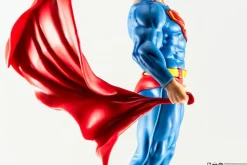 Superman - John Byrne's Superman 1/8th Scale PVC Statue