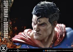Superman - Superman vs Doomsday 1/3 Scale Diorama Statue