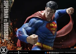 Superman - Superman vs Doomsday 1/3 Scale Diorama Statue