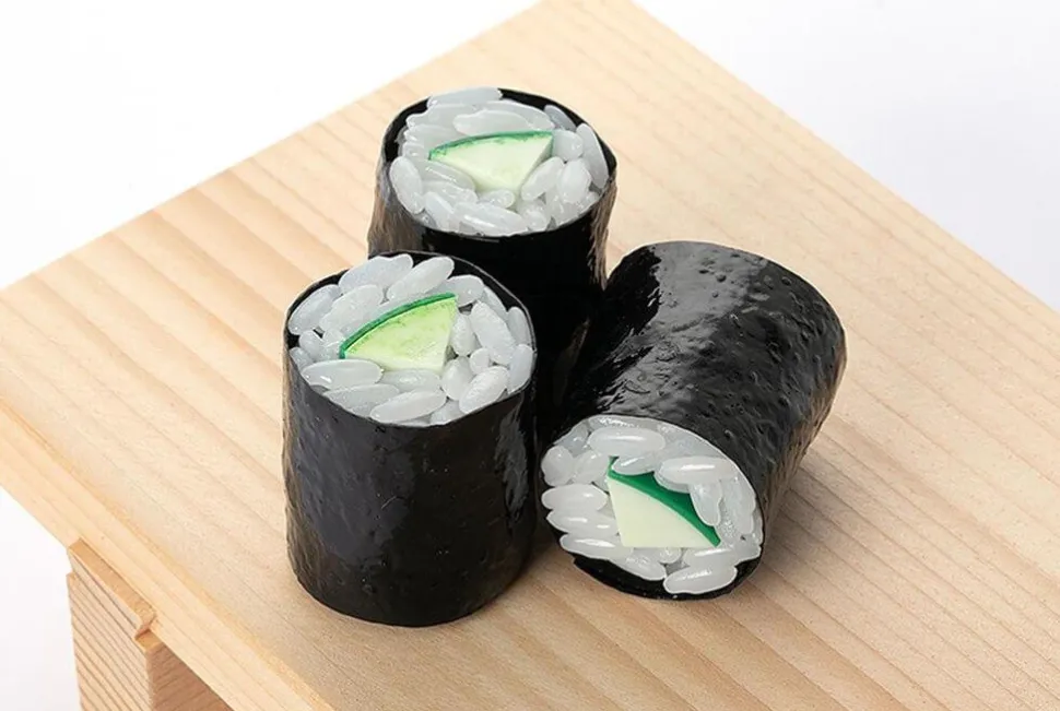 Syuto Seiko - Kappa Maki (Cucumber Sushi Roll) 1:1 Scale Life-Size Plastic Model Kit Replica