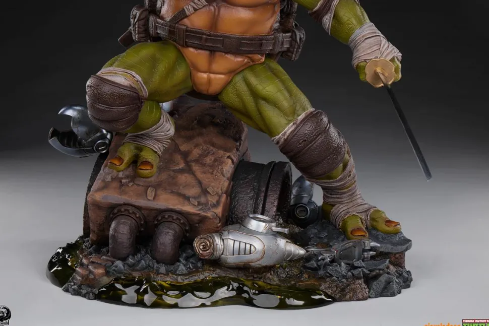 Teenage Mutant Ninja Turtles - Leonardo 1/3 Scale Statue