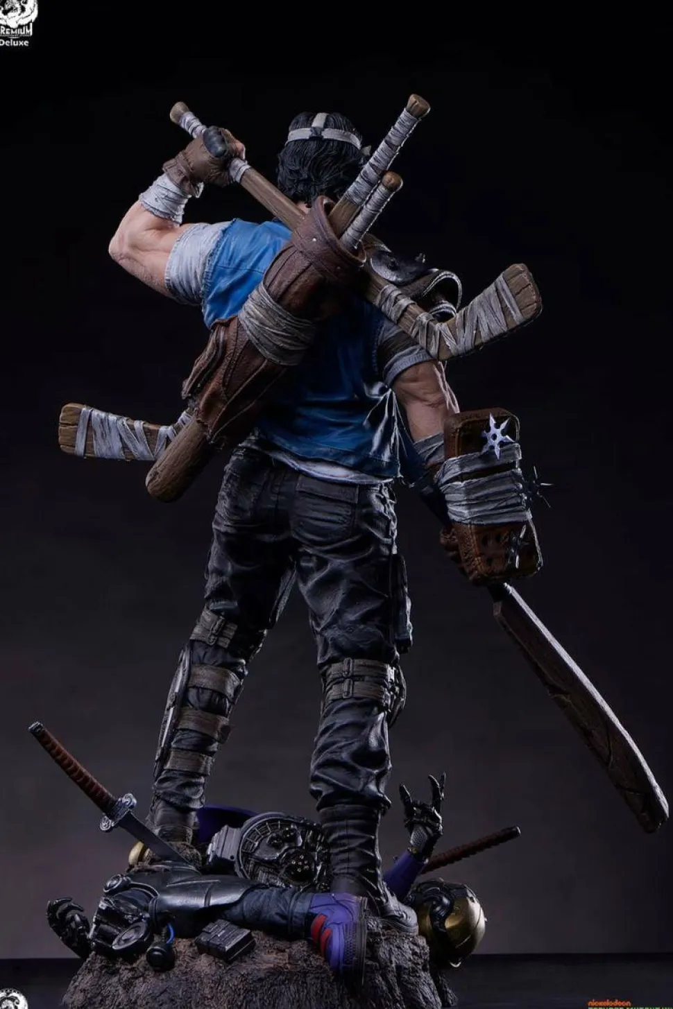 Teenage Mutant Ninja Turtles - Casey Jones Deluxe 1/3 Scale Statue
