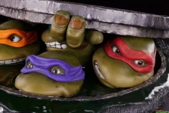 Teenage Mutant Ninja Turtles (1990) - Underground 1:1 Scale Life-Size Diorama Statue