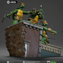Teenage Mutant Ninja Turtles - Issue #1 Kevin Eastman Cover Version Deluxe 1/10th Scale Diorama Statue