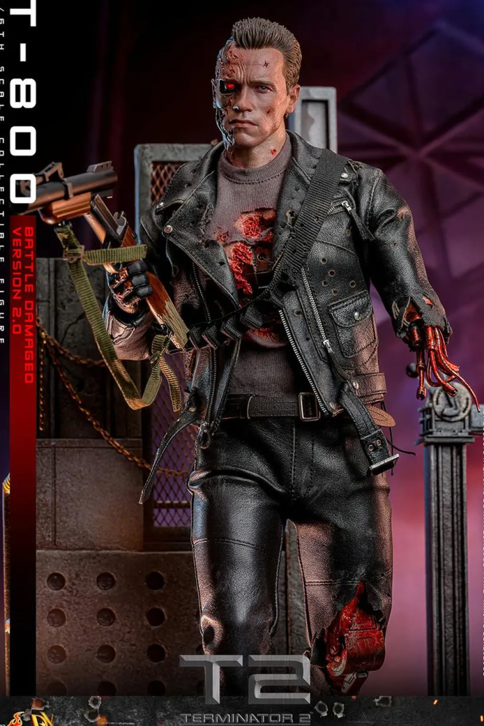 Terminator 2: Judgment Day - T-800 (Battle Damaged Version 2.0) 1/6th Scale Hot Toys Action Figure