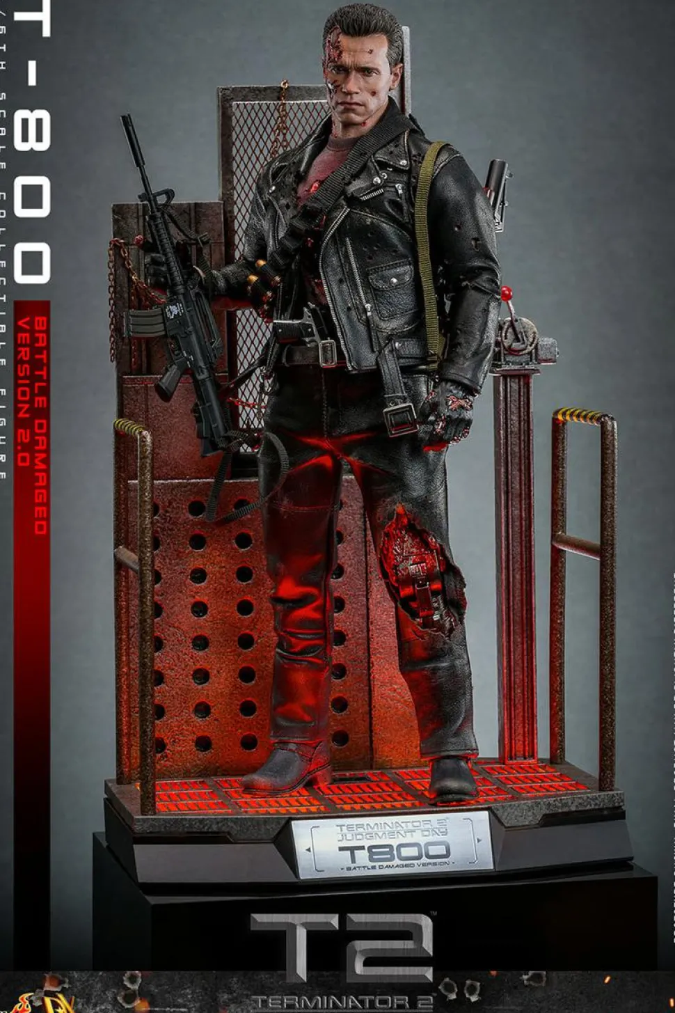 Terminator 2: Judgment Day - T-800 (Battle Damaged Version 2.0) 1/6th Scale Hot Toys Action Figure