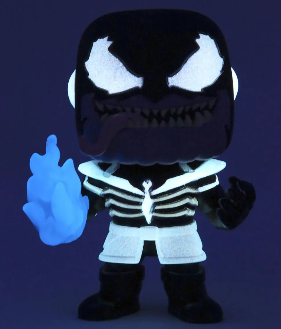 The Avengers - Venomized Thanos Glow in the Dark Pop! Vinyl Figure & T-Shirt Box Set