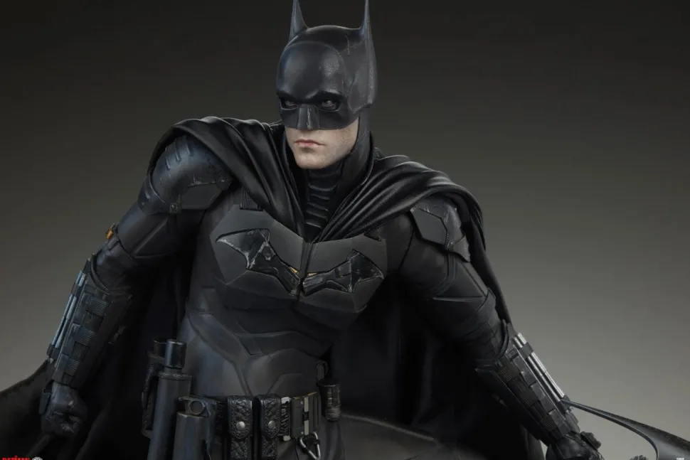The Batman (2022) - Batman 19" Premium Format Statue