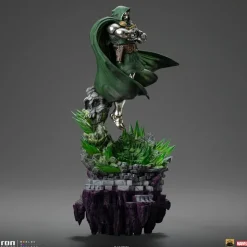 The Infinity Gauntlet - Doctor Doom Deluxe Edition 1/10th Scale Statue