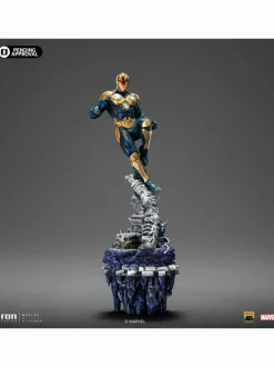 The Infinity Gauntlet - Nova Deluxe 1/10th Scale Statue