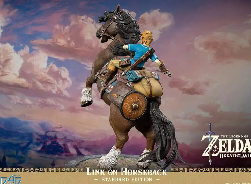 The Legend of Zelda: Breath of the Wild - Link on Horseback 22” Statue