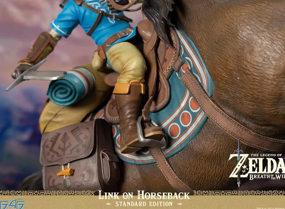 The Legend of Zelda: Breath of the Wild - Link on Horseback 22” Statue
