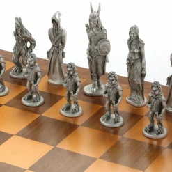 The Lord of the Rings - War of the Rings Pewter Chess Set