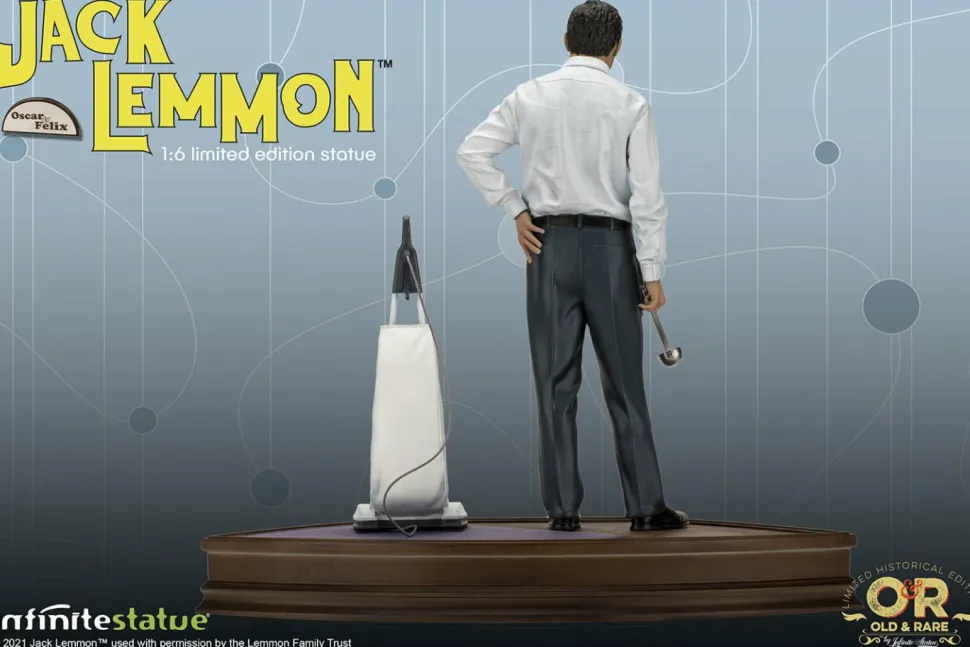 The Odd Couple (1968) - Jack Lemmon as Felix Ungar 1/6th Scale Statue