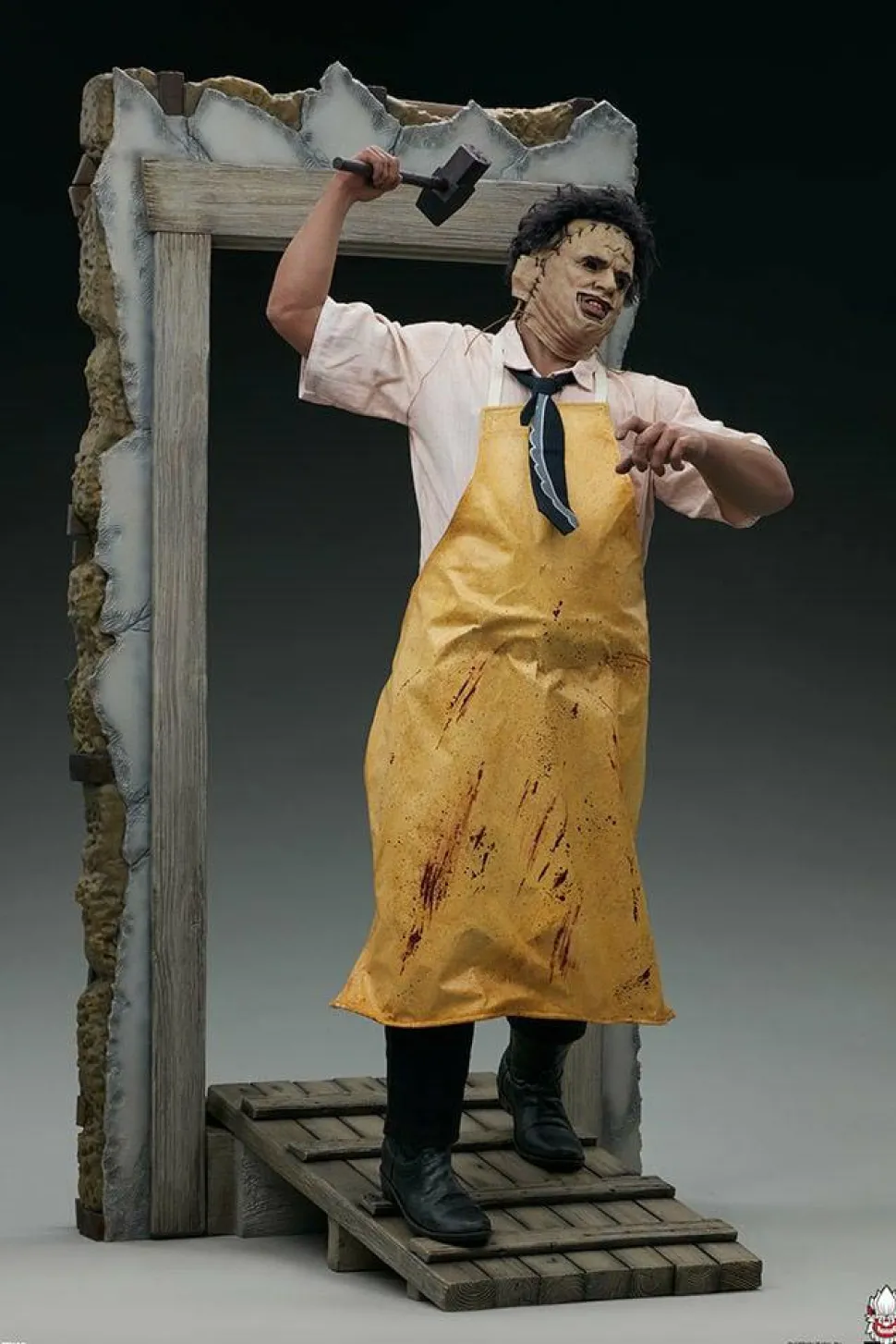 The Texas Chainsaw Massacre - Leatherface “The Butcher” 1/3 Scale Statue