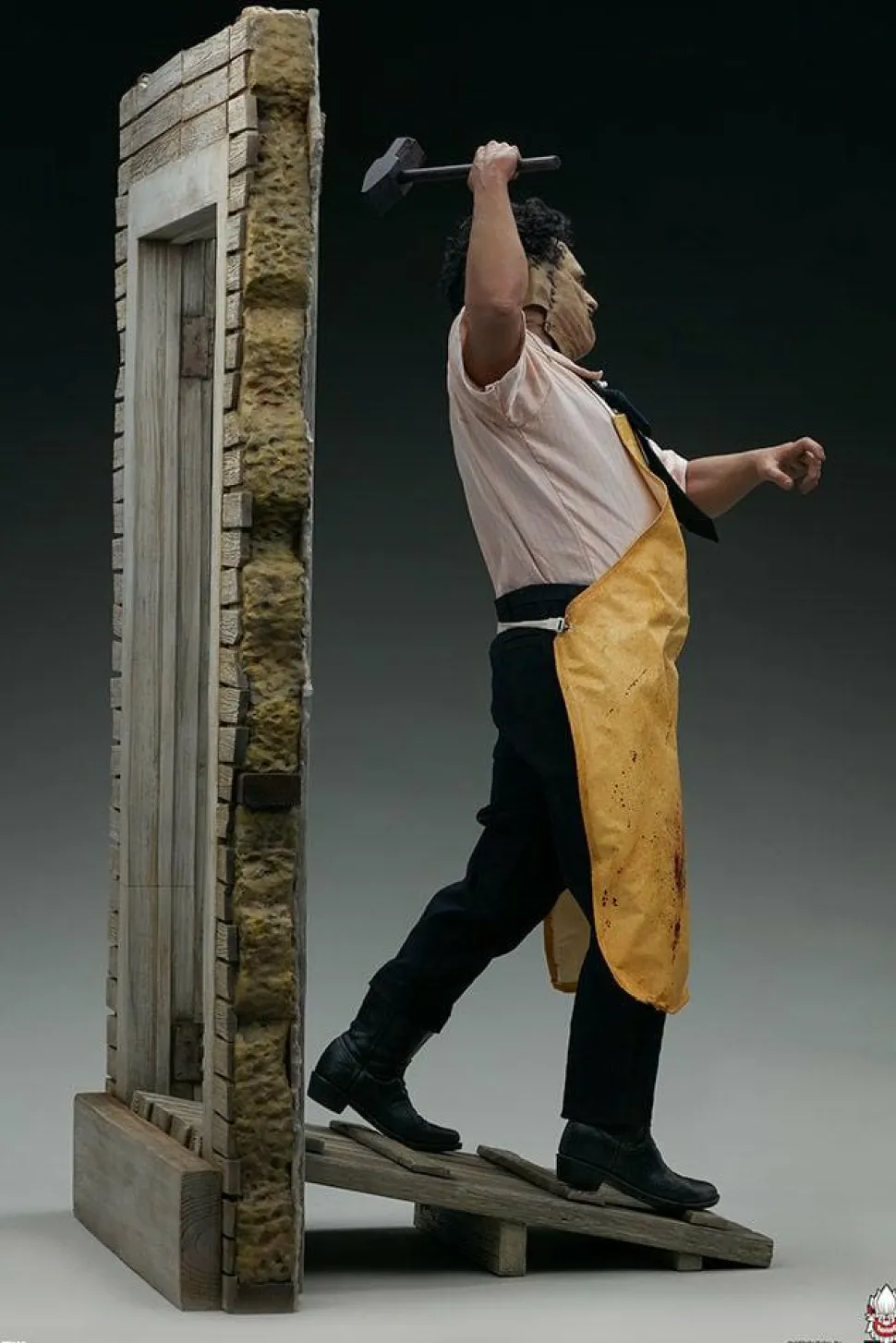 The Texas Chainsaw Massacre - Leatherface “The Butcher” 1/3 Scale Statue