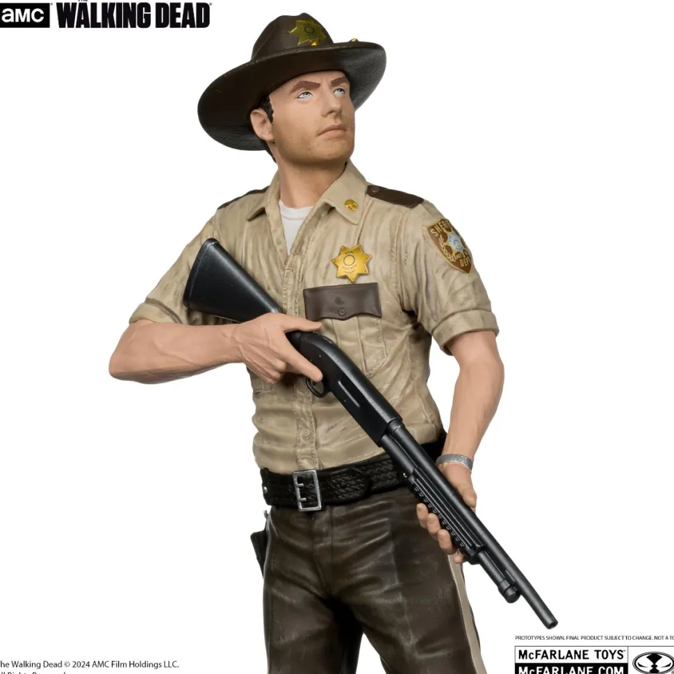 The Walking Dead (2010) - Rick Grimes (Season 1) 1/8th Scale PVC Posed Figure