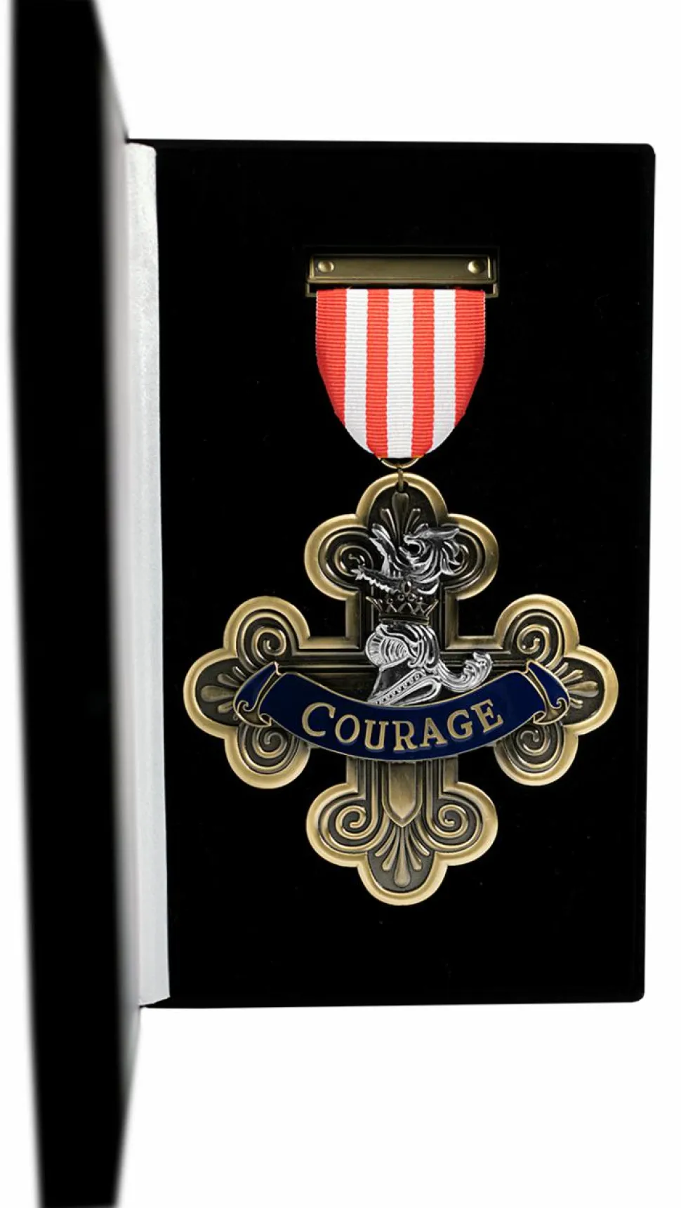 The Wizard of Oz - The Cowardly Lion Courage Medal 7” Prop Replica