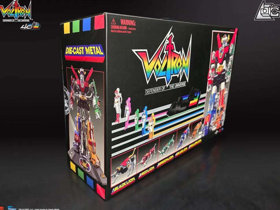 Voltron: Defender of the Universe - Voltron 40th Anniversary Collector's Set 13" Action Figure (Australian Version)