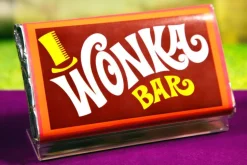 Willy Wonka & the Chocolate Factory - Golden Ticket, Wonka Bar & Everlasting Gobstopper Replica Set