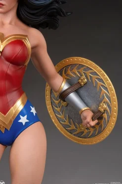 Wonder Woman - Wonder Woman 1/6th Scale Maquette Statue