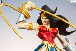 Wonder Woman - Wonder Woman 8” Vinyl Figure by Tracy Tubera