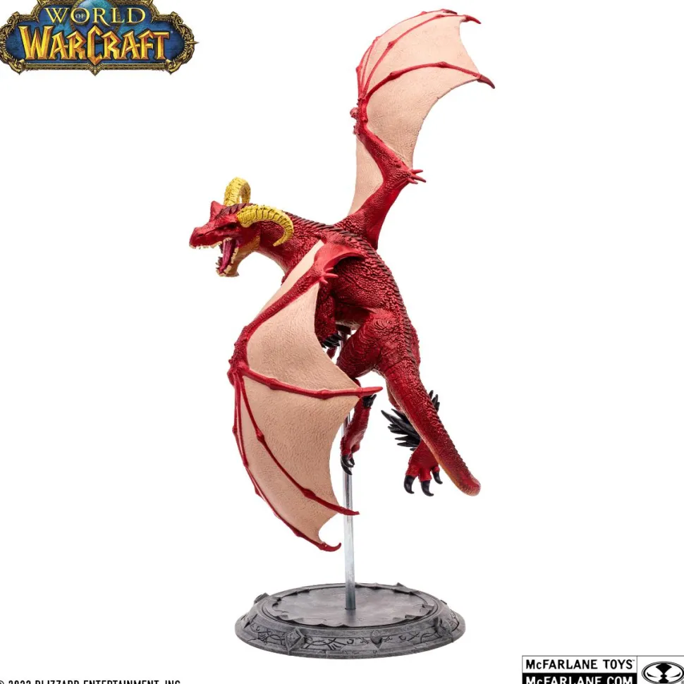 World of Warcraft - Red Highland Drake & Black Proto-Drake 1/12 Scale Posed Figure 2-Pack