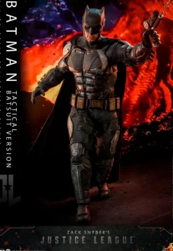 Zack Snyder's Justice League (2021) - Batman Tactical Batsuit Version 1/6th Scale Hot Toys Action Figure